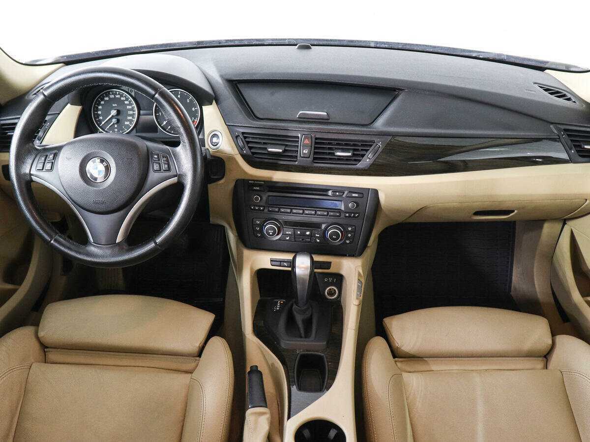 Купить BMW X1 с пробегом. Фото: #9