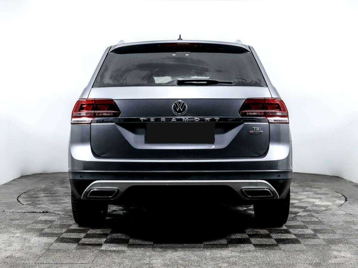 Купить Volkswagen Teramont с пробегом. Фото: #4