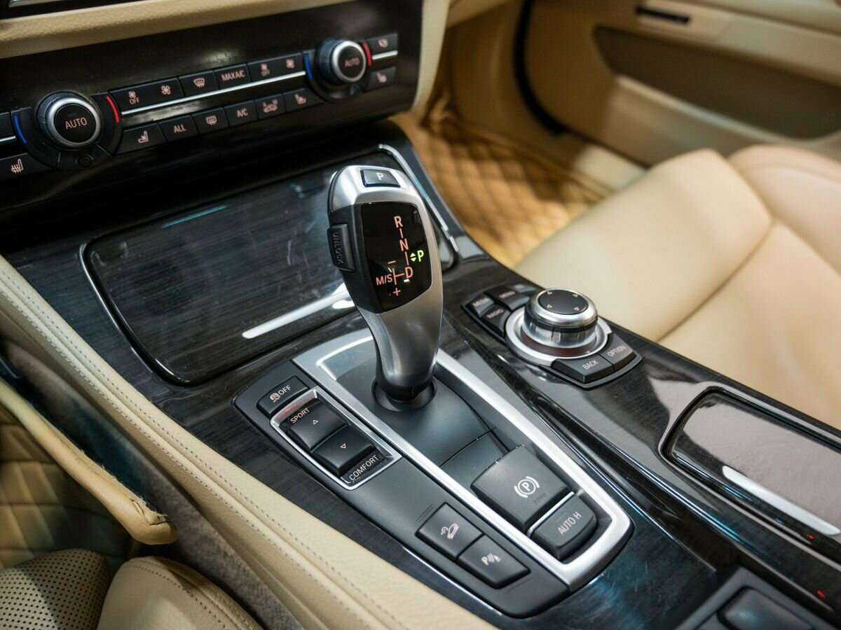 Купить BMW 5 серии с пробегом. Фото: #19