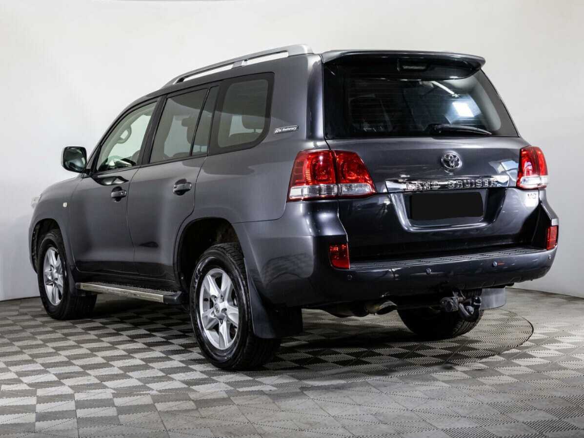 Купить Toyota Land Cruiser с пробегом. Фото: #6