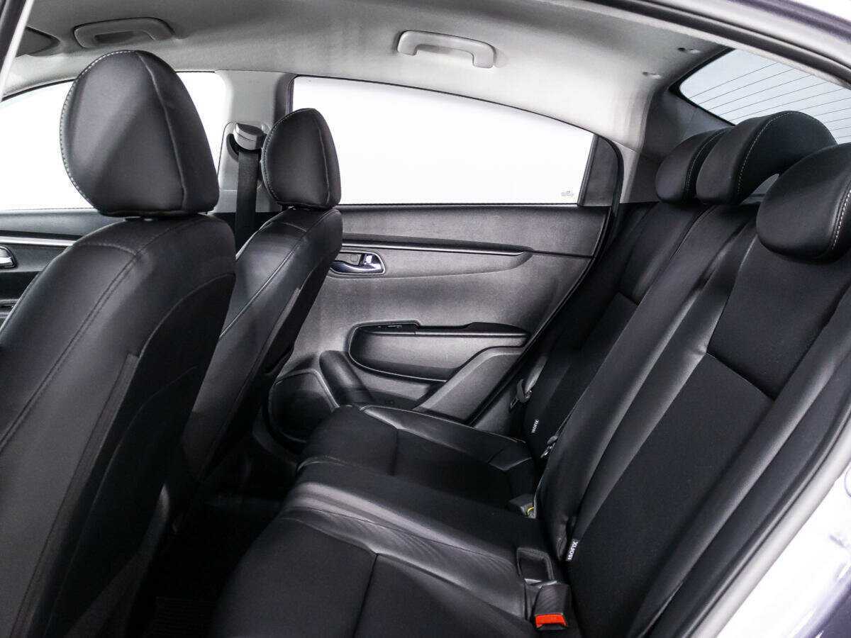 Купить Kia Rio с пробегом. Фото: #9