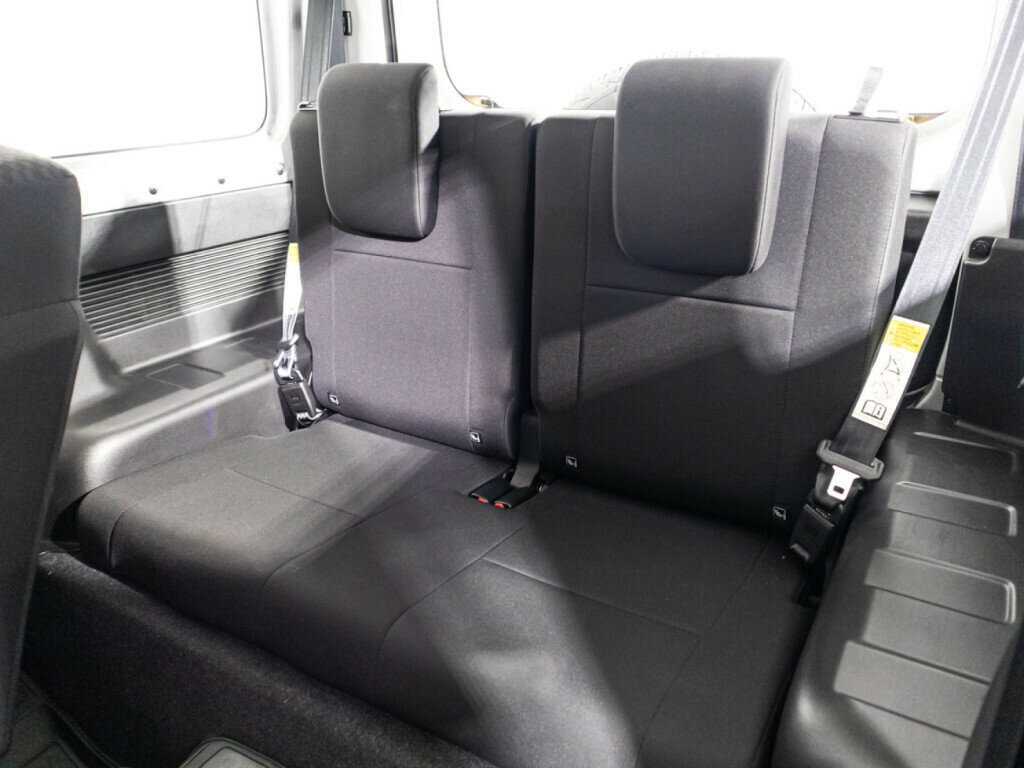 Купить Suzuki Jimny с пробегом. Фото: #9