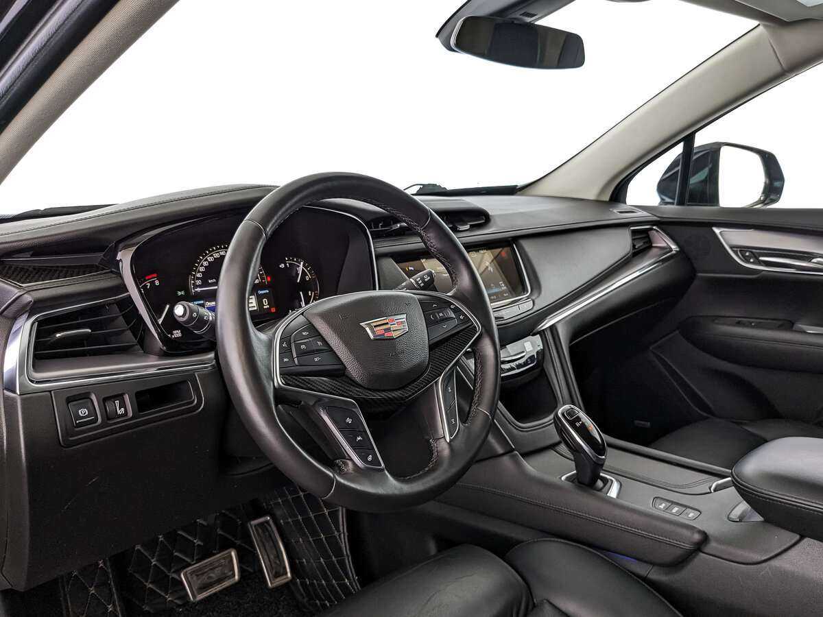 Купить Cadillac XT5 с пробегом. Фото: #10
