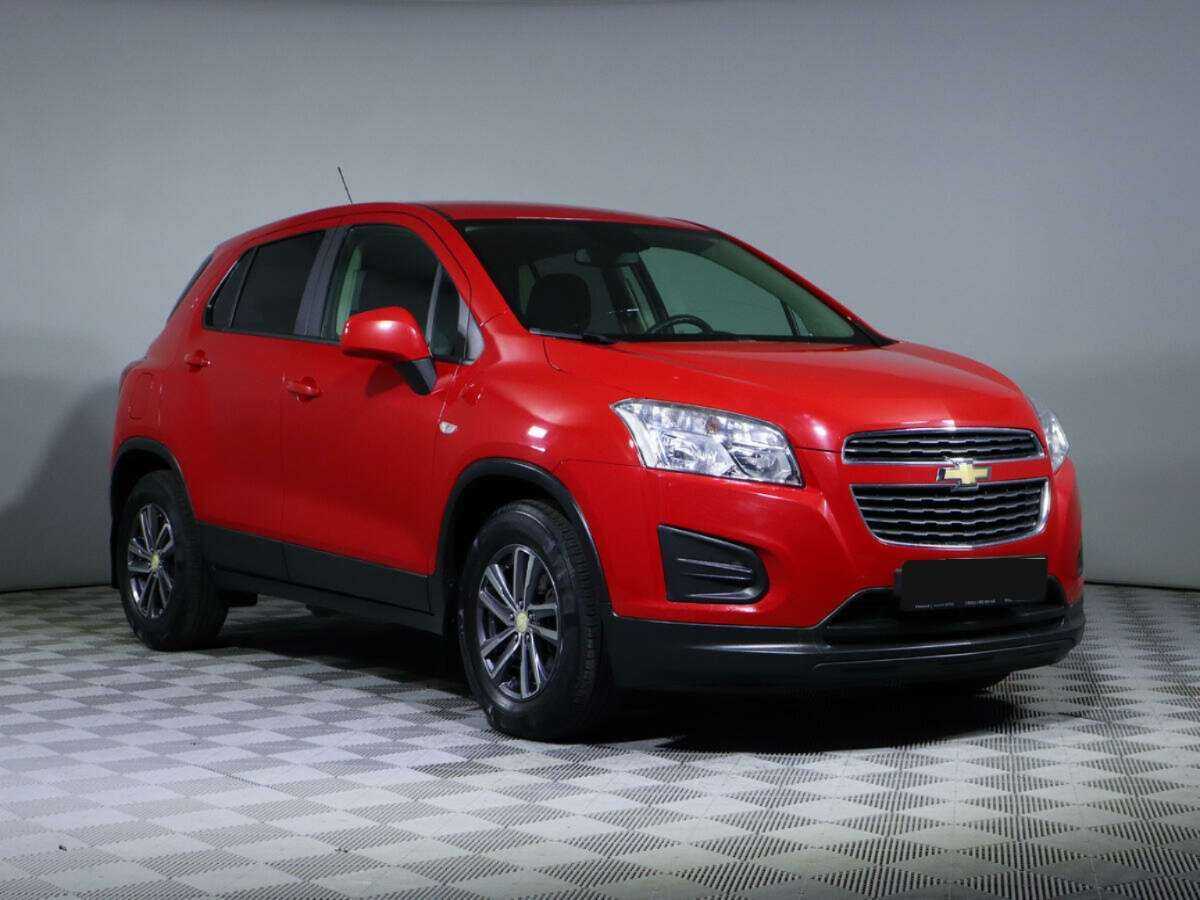 Купить Chevrolet Tracker с пробегом. Фото: #2
