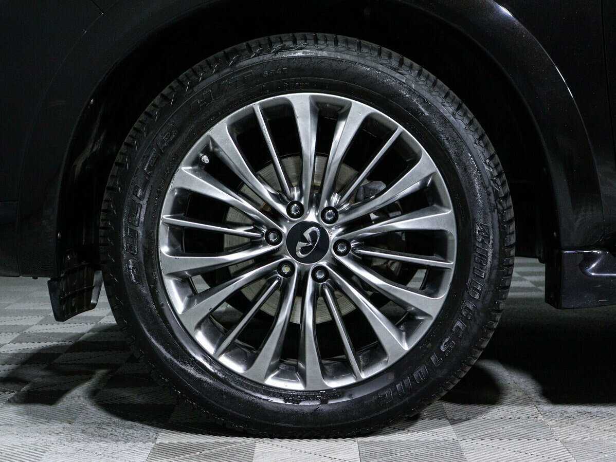 Купить Infiniti QX80 с пробегом. Фото: #14