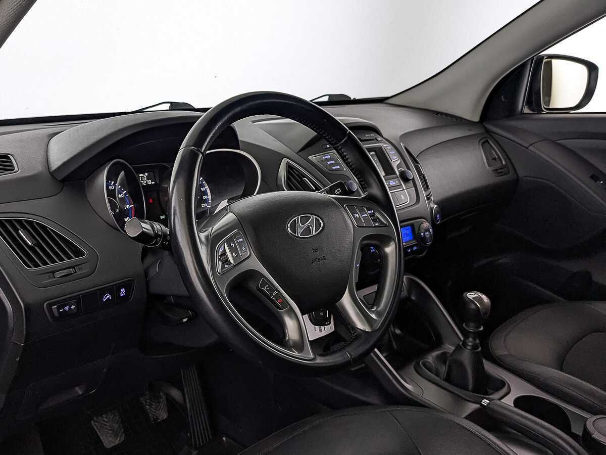 Купить Hyundai ix35 с пробегом. Фото: #14