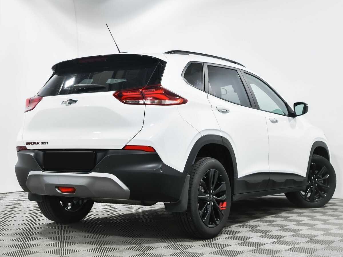 Купить Chevrolet Tracker с пробегом. Фото: #3