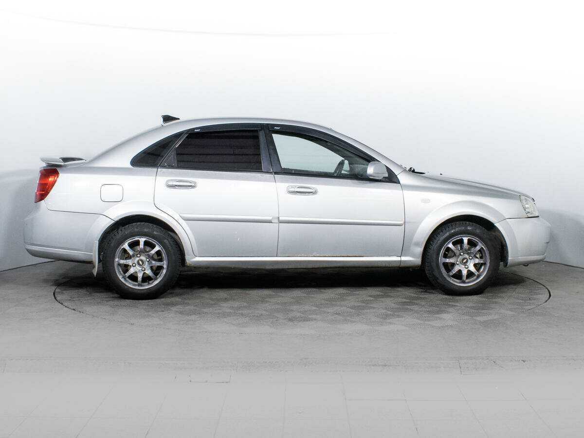 Купить Chevrolet Lacetti с пробегом. Фото: #3
