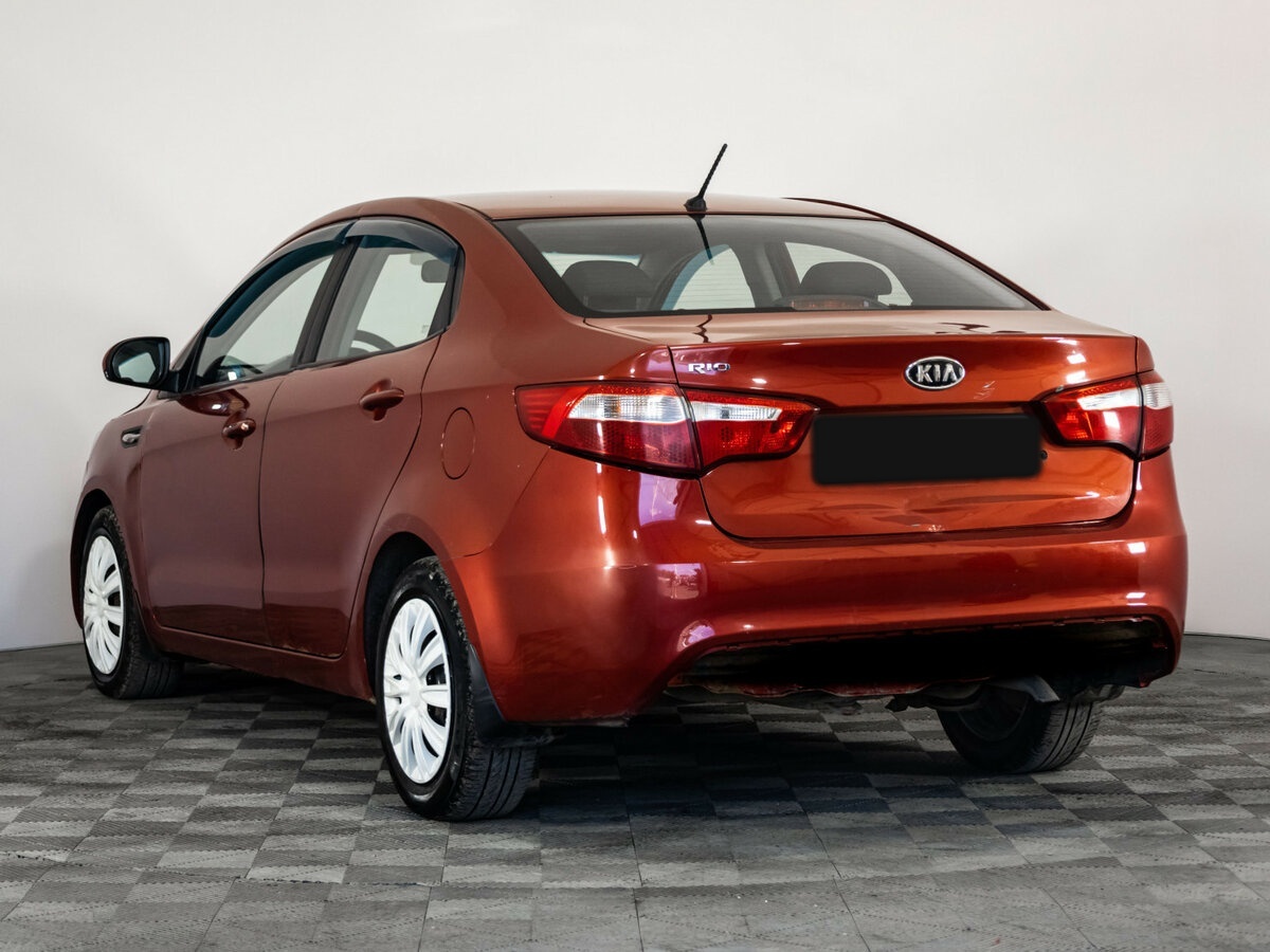 Купить Kia Rio с пробегом. Фото: #5