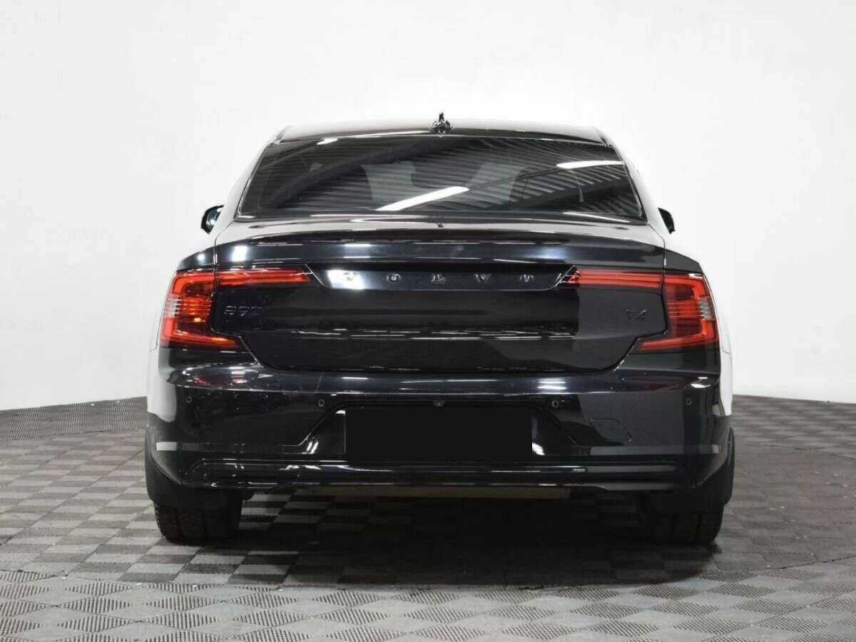 Купить Volvo S90 с пробегом. Фото: #4