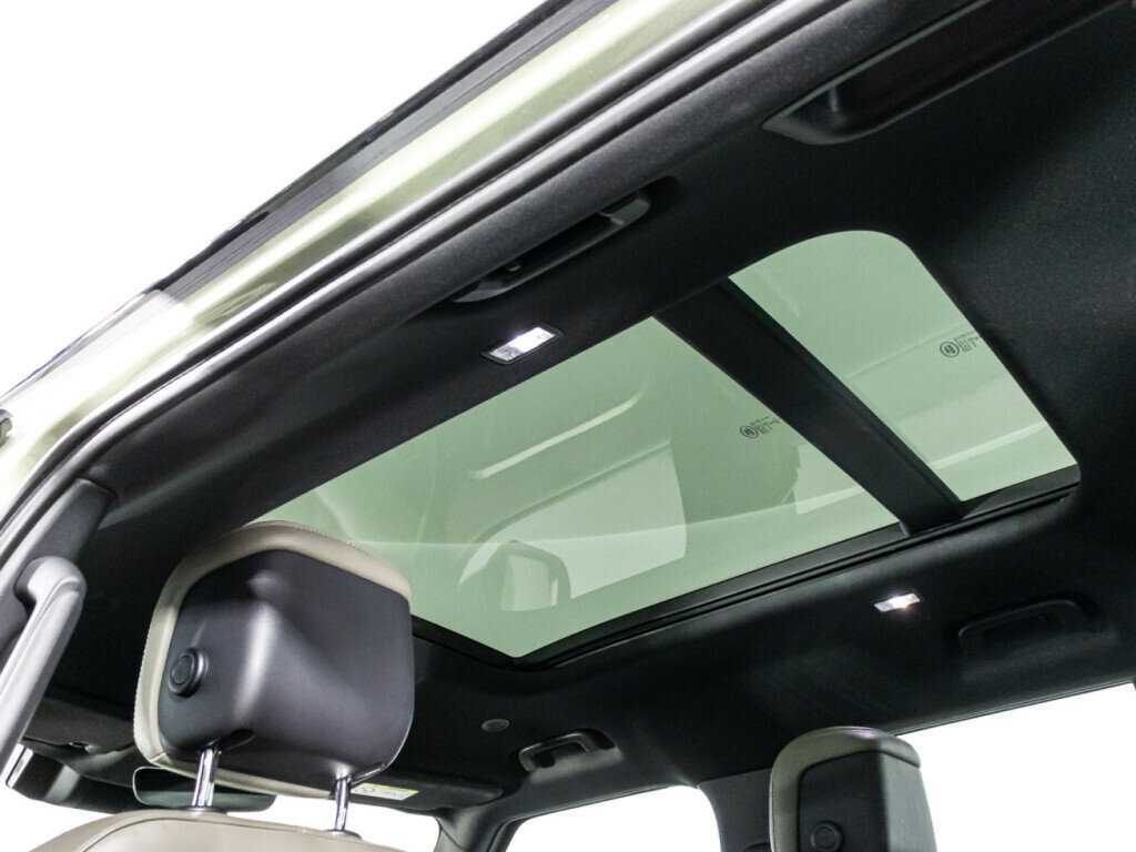 Купить Land Rover Defender с пробегом. Фото: #21