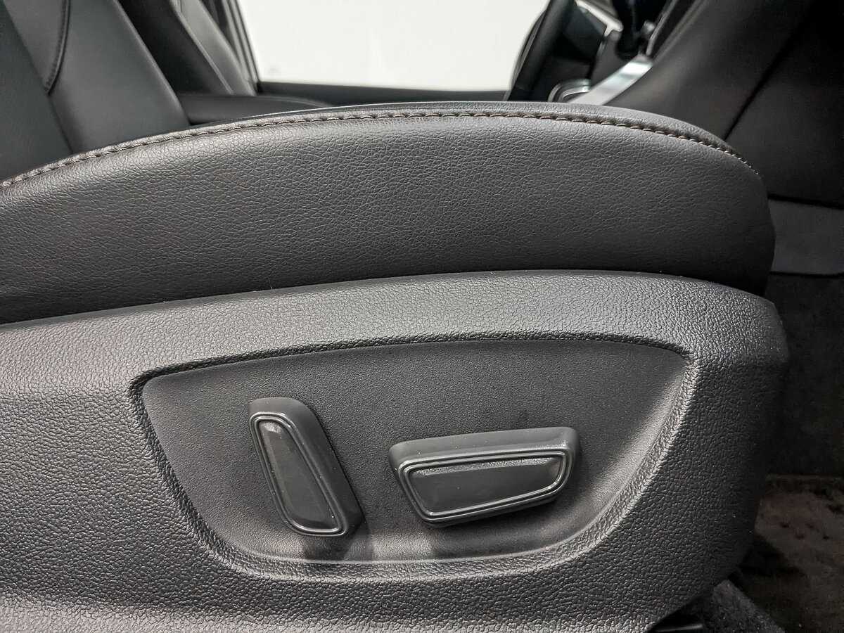Купить Toyota Camry с пробегом. Фото: #25