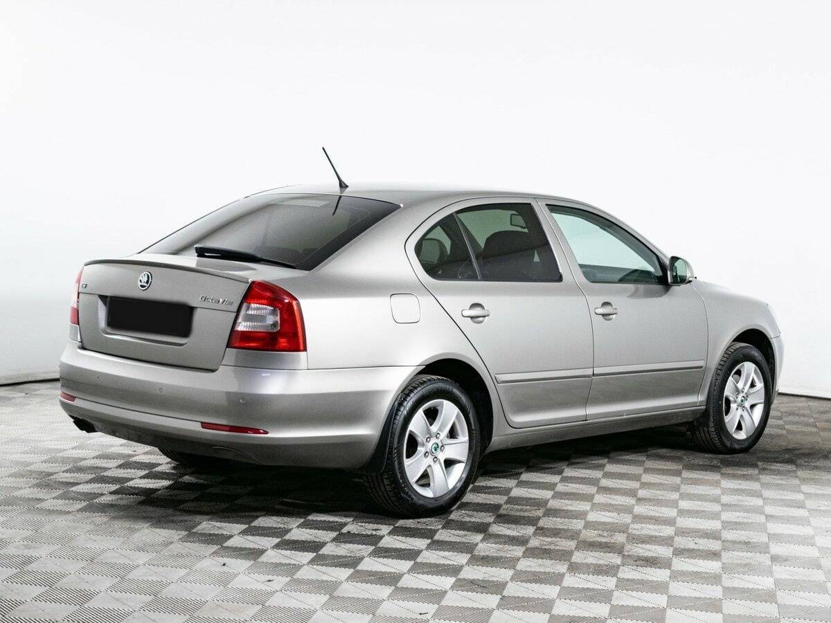 Купить Skoda Octavia с пробегом. Фото: #4