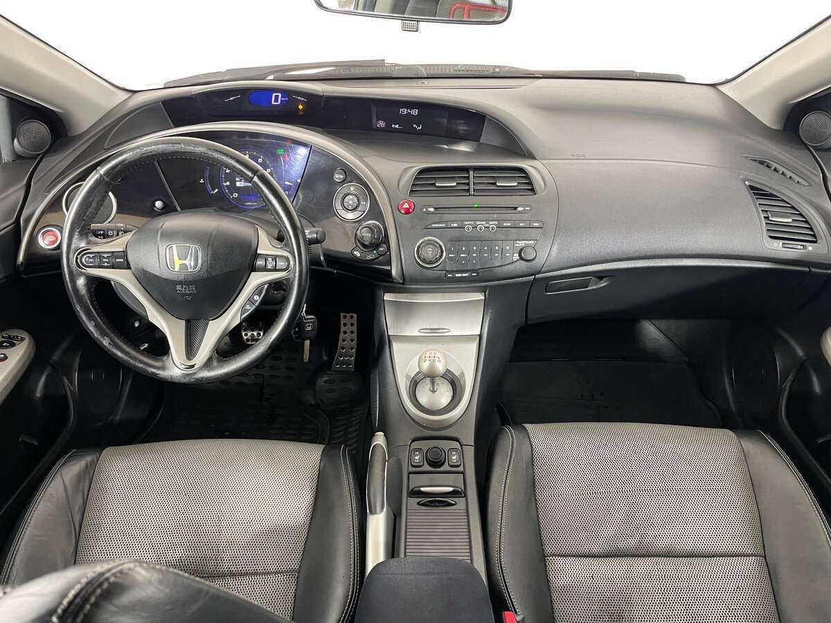 Купить Honda Civic с пробегом. Фото: #10