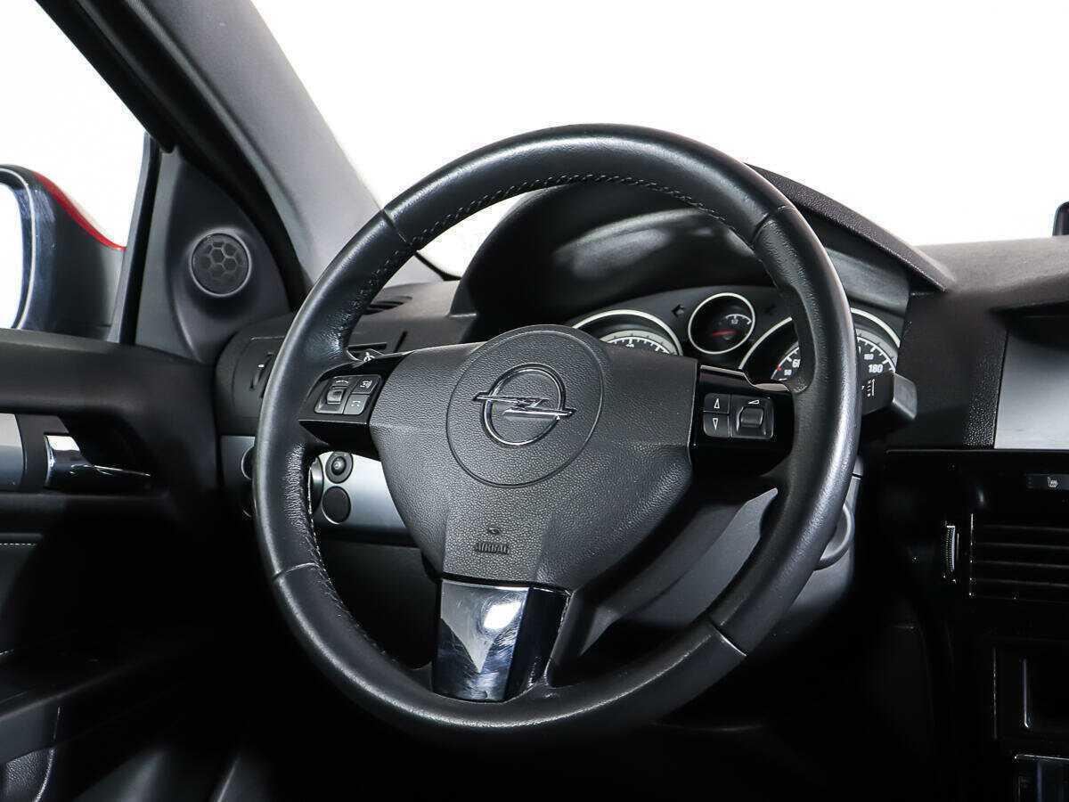 Купить Opel Astra с пробегом. Фото: #12