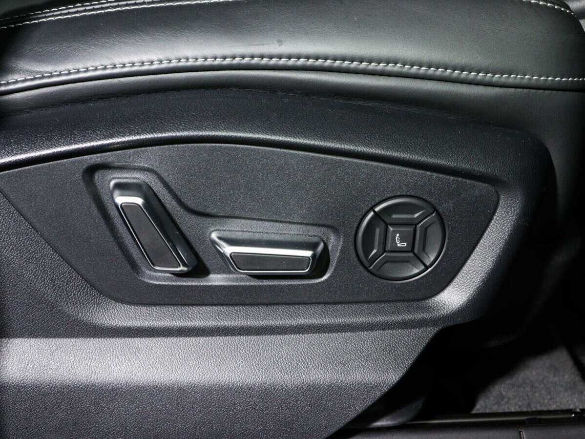 Купить Audi Q8 с пробегом. Фото: #14