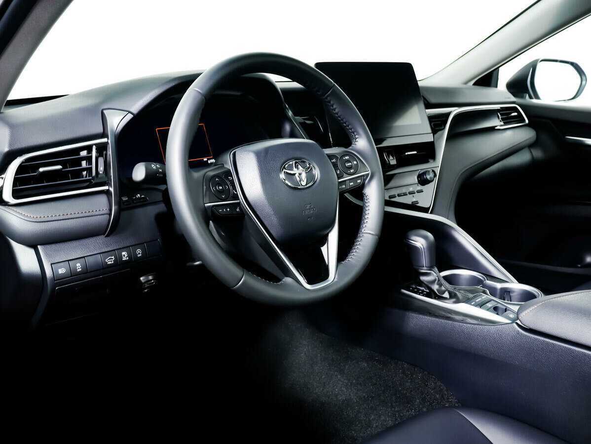 Купить Toyota Camry с пробегом. Фото: #12