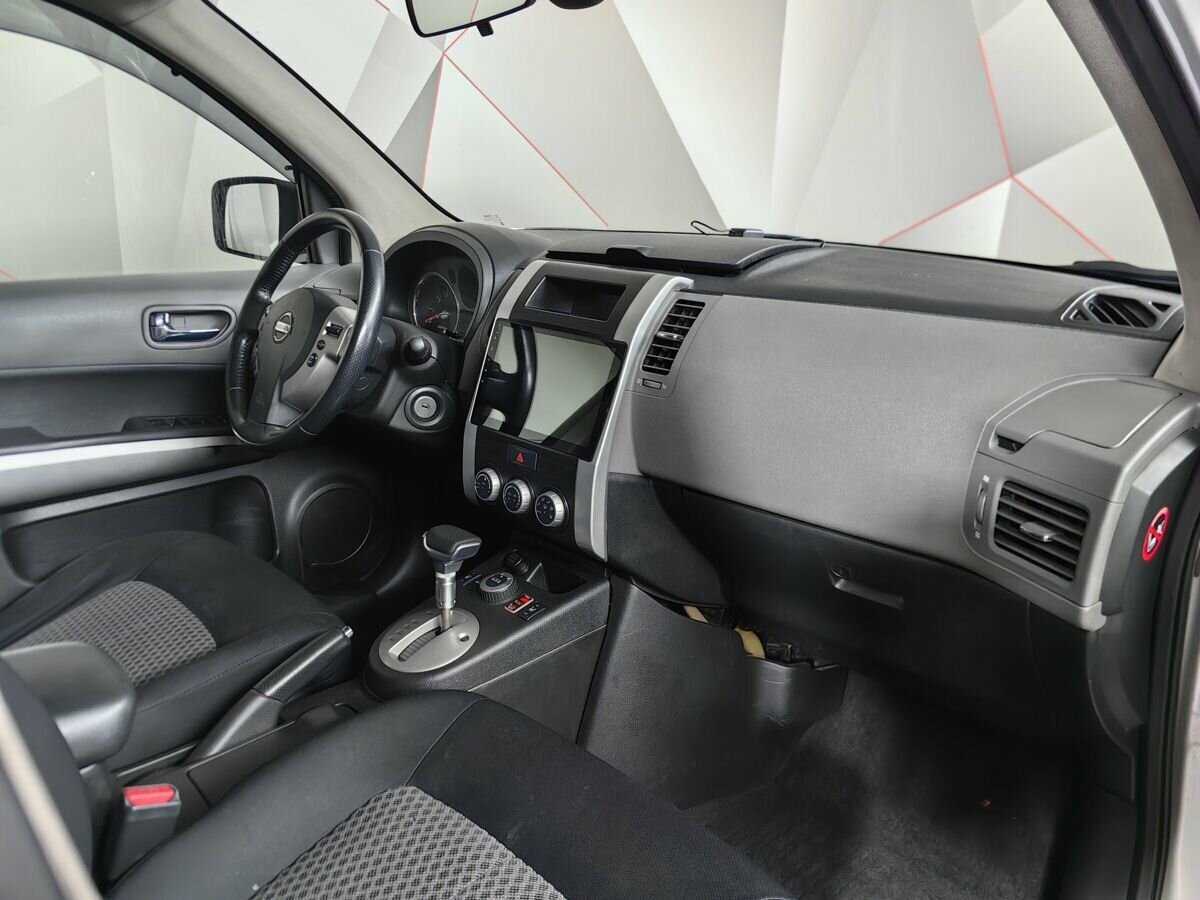 Купить Nissan X-Trail с пробегом. Фото: #8