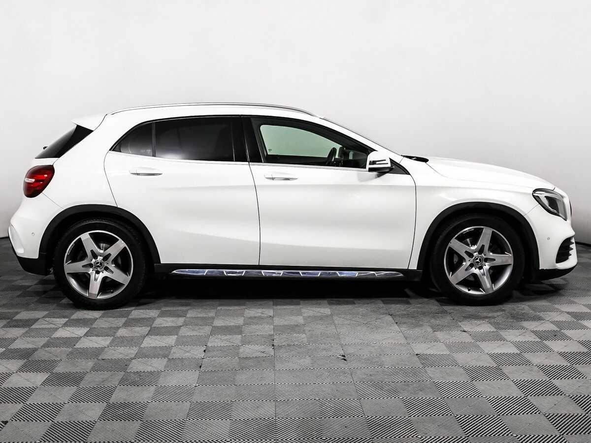 Купить Mercedes-Benz GLA с пробегом. Посмотреть фото