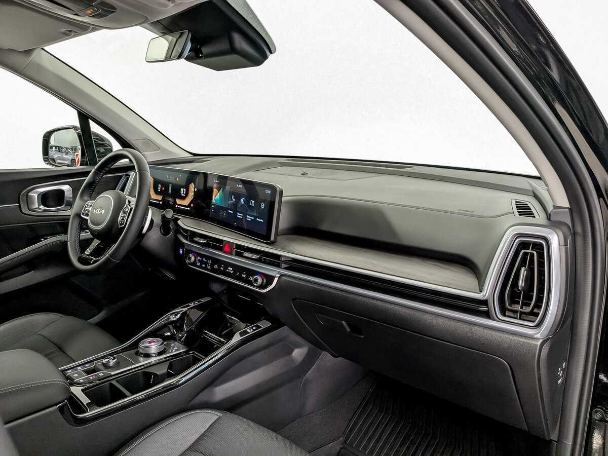 Купить Kia Sorento с пробегом. Фото: #10