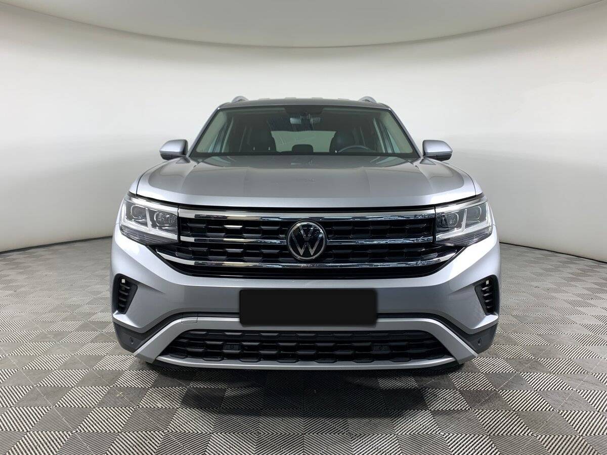 Купить Volkswagen Teramont с пробегом. Фото: #1