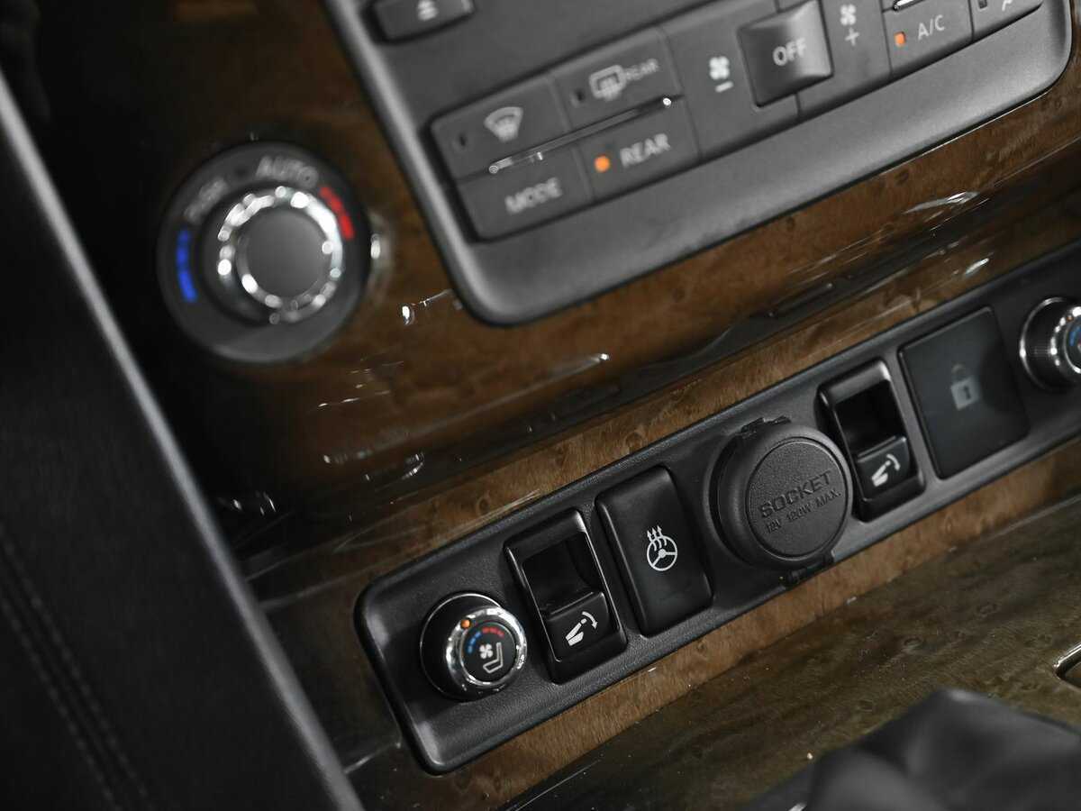 Купить Infiniti QX80 с пробегом. Фото: #12