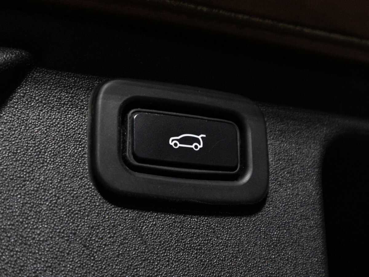 Купить Land Rover Discovery Sport с пробегом. Фото: #21