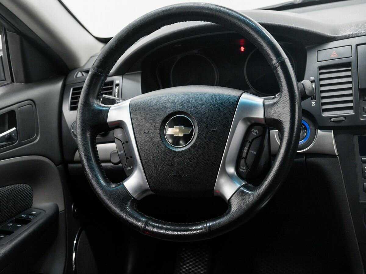Купить Chevrolet Epica с пробегом. Фото: #11