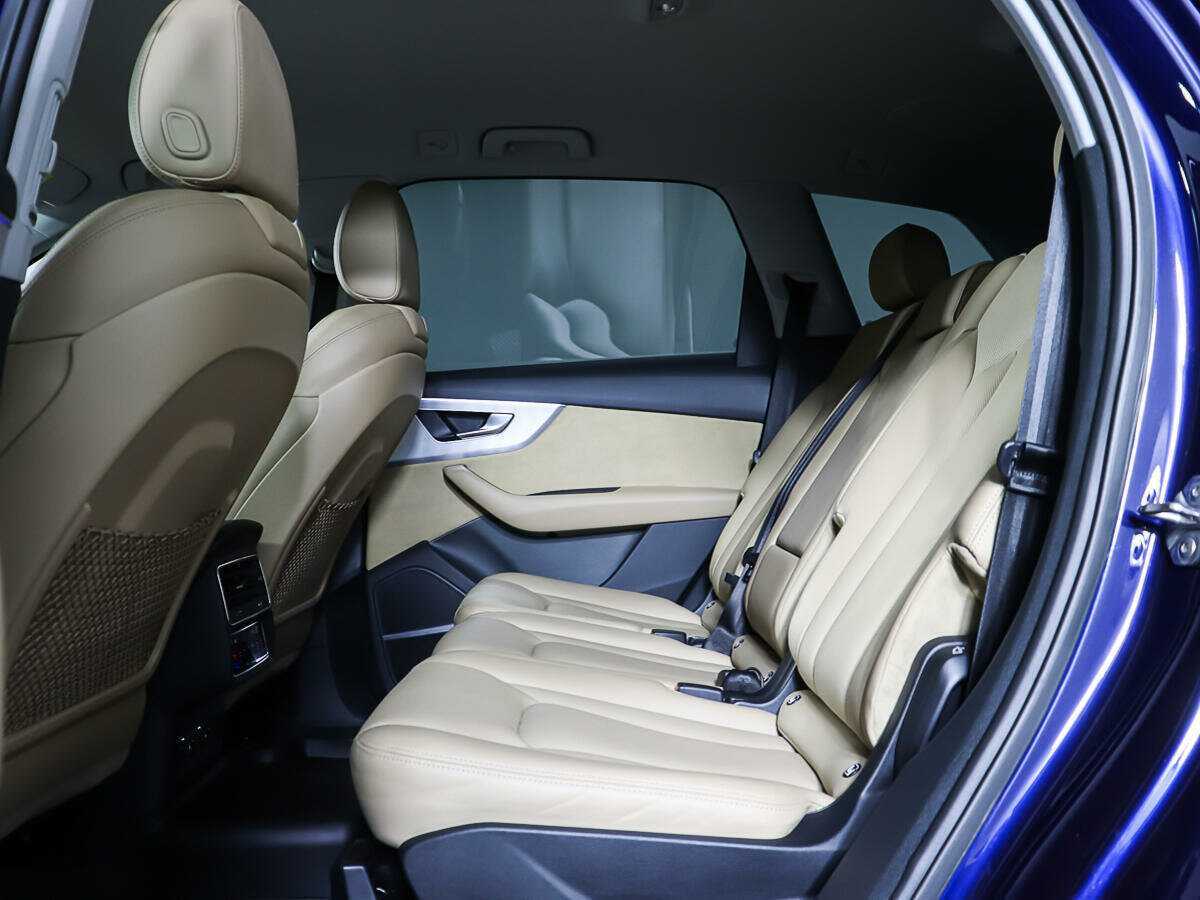Купить Audi Q7 с пробегом. Фото: #9