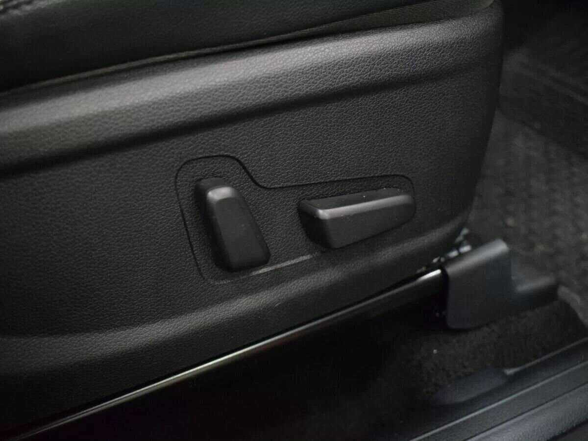 Купить Hyundai Santa Fe с пробегом. Фото: #23