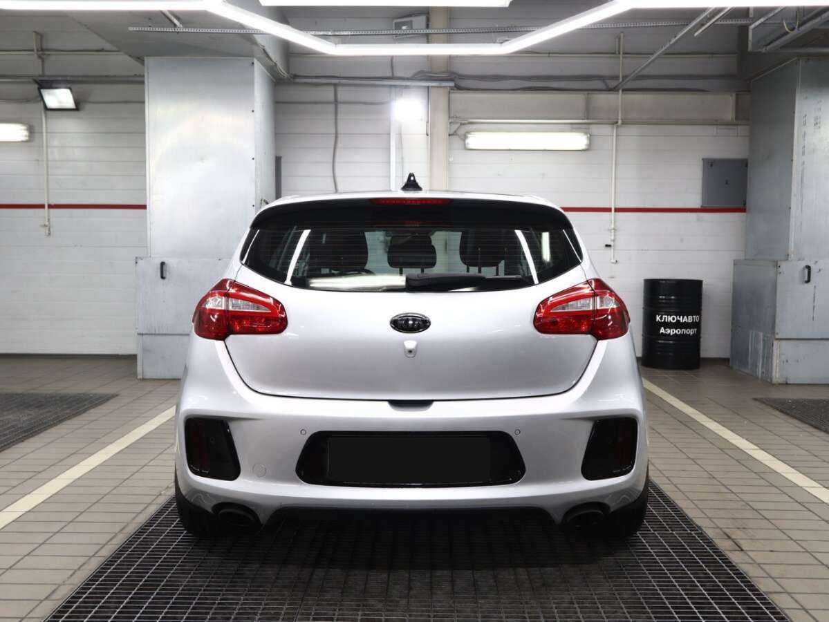 Купить Kia Ceed GT с пробегом. Фото: #3