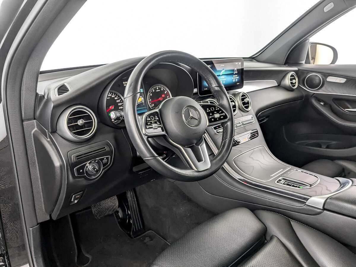 Купить Mercedes-Benz GLC с пробегом. Фото: #15