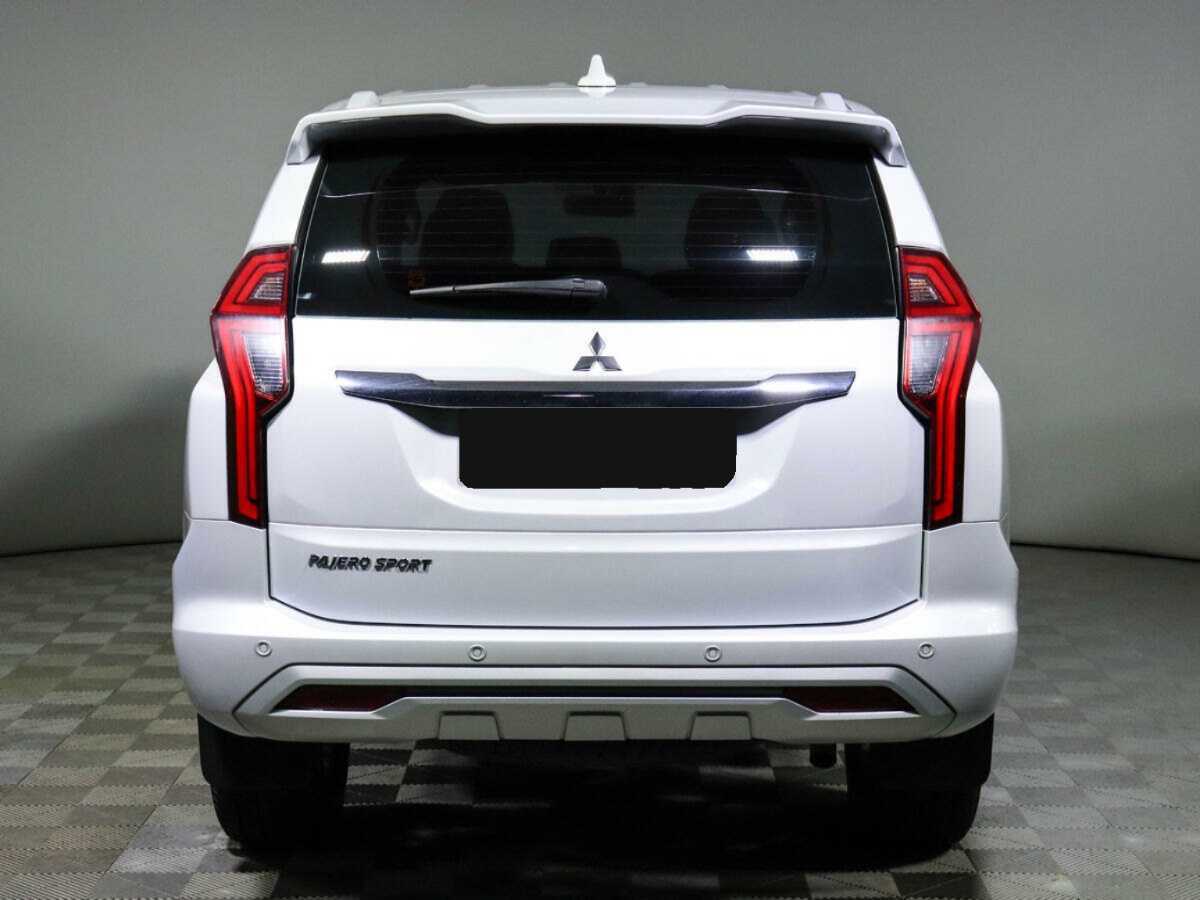 Купить Mitsubishi Pajero Sport с пробегом. Фото: #4
