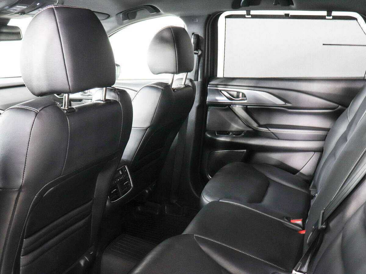 Купить Mazda CX-9 с пробегом. Фото: #10