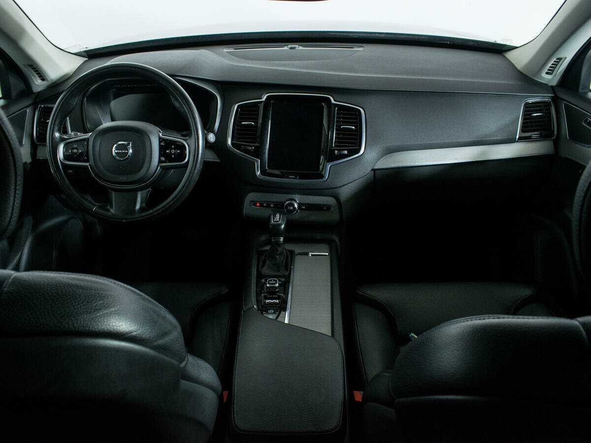 Купить Volvo XC90 с пробегом. Фото: #9