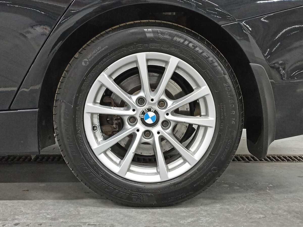 Купить BMW 3 серии с пробегом. Фото: #17