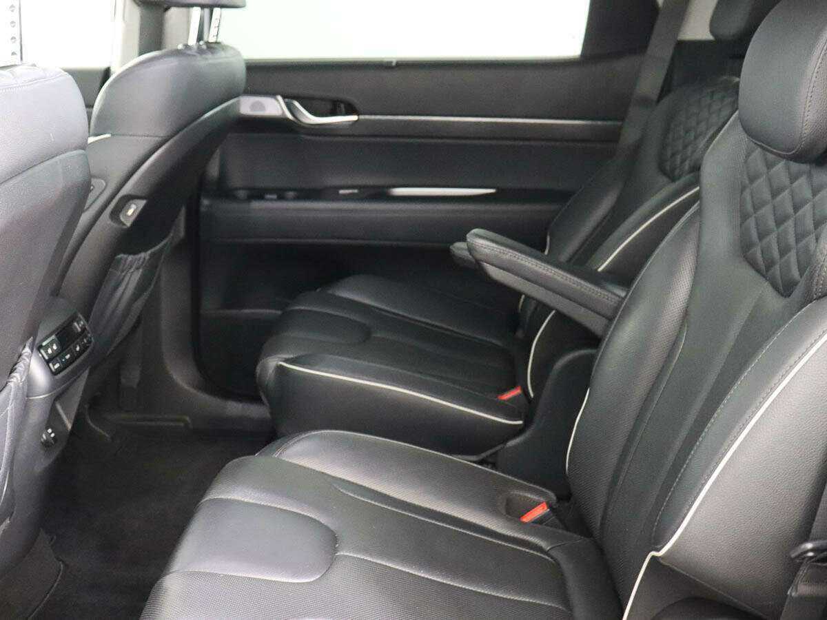 Купить Hyundai Palisade с пробегом. Фото: #8