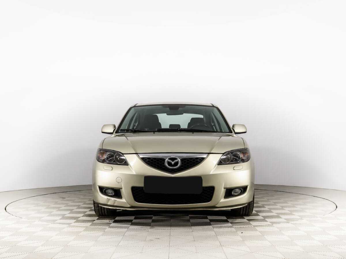 Купить Mazda 3 с пробегом. Фото: #1