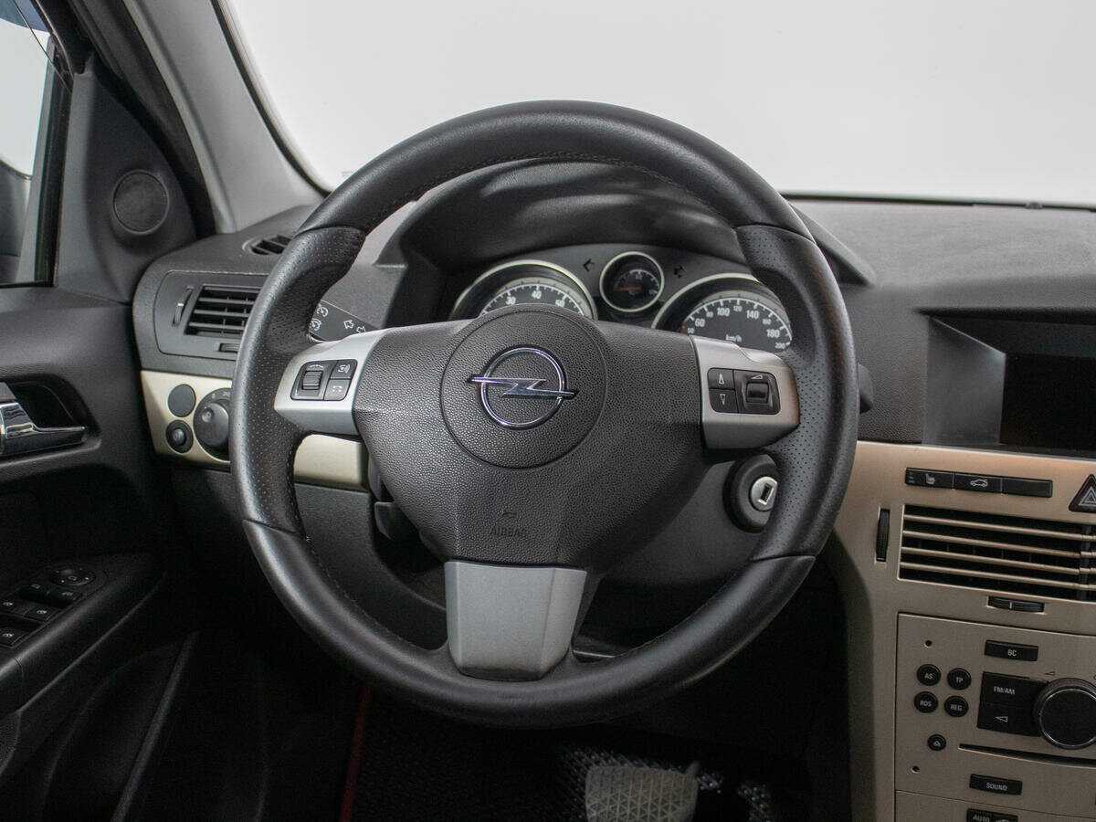Купить Opel Astra с пробегом. Фото: #14