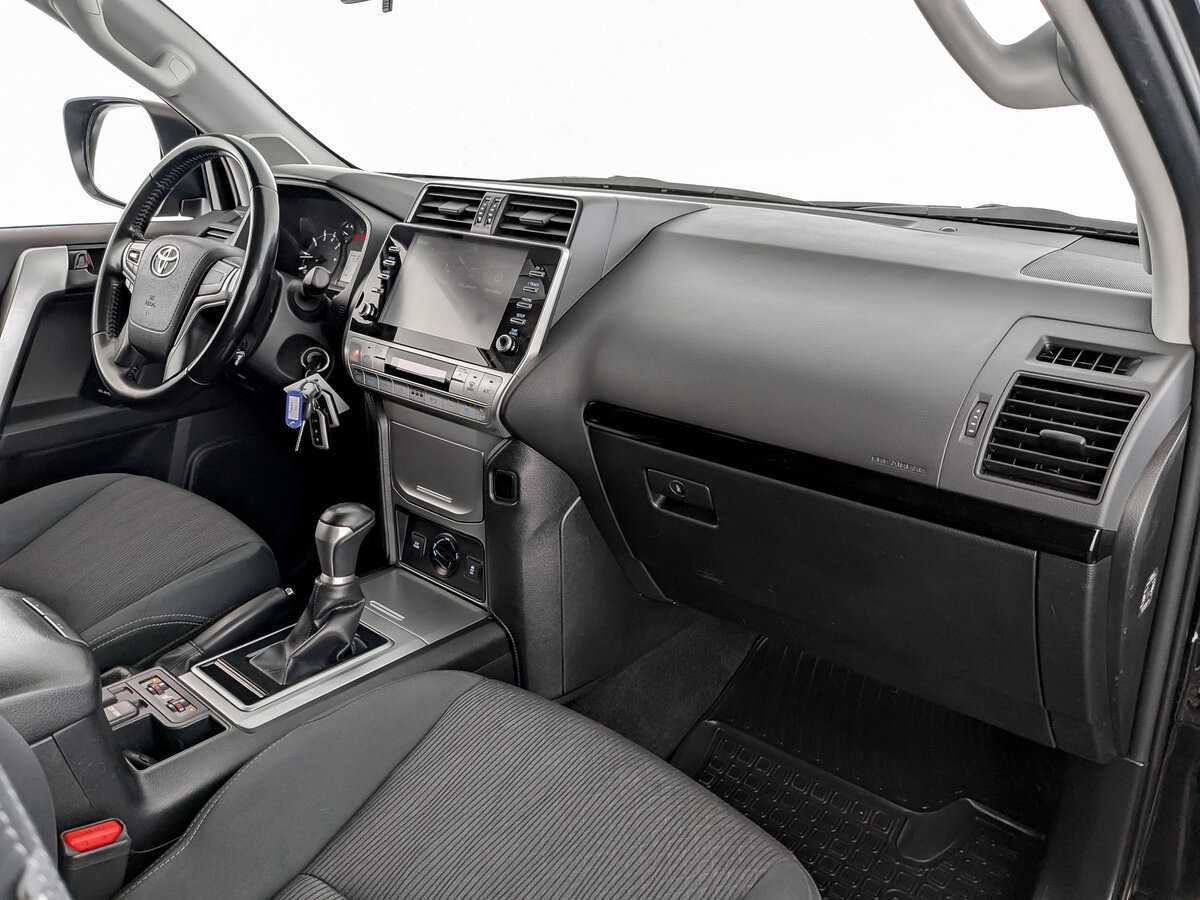 Купить Toyota Land Cruiser Prado с пробегом. Фото: #10