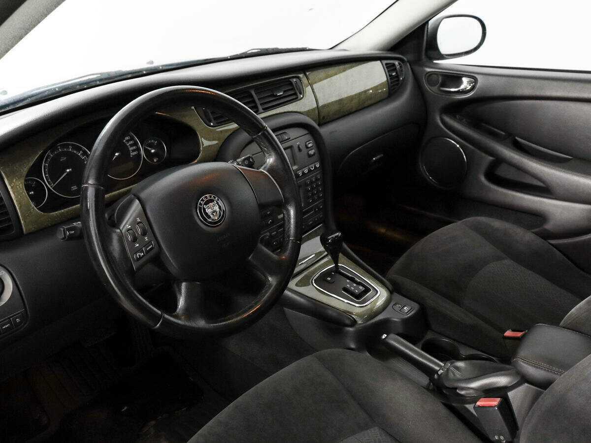 Купить Jaguar X-Type с пробегом. Фото: #8