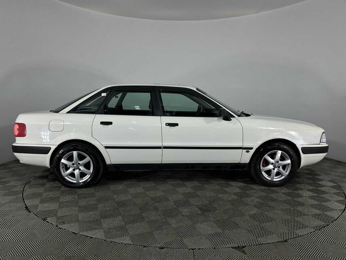 Купить Audi 80 с пробегом. Фото: #3