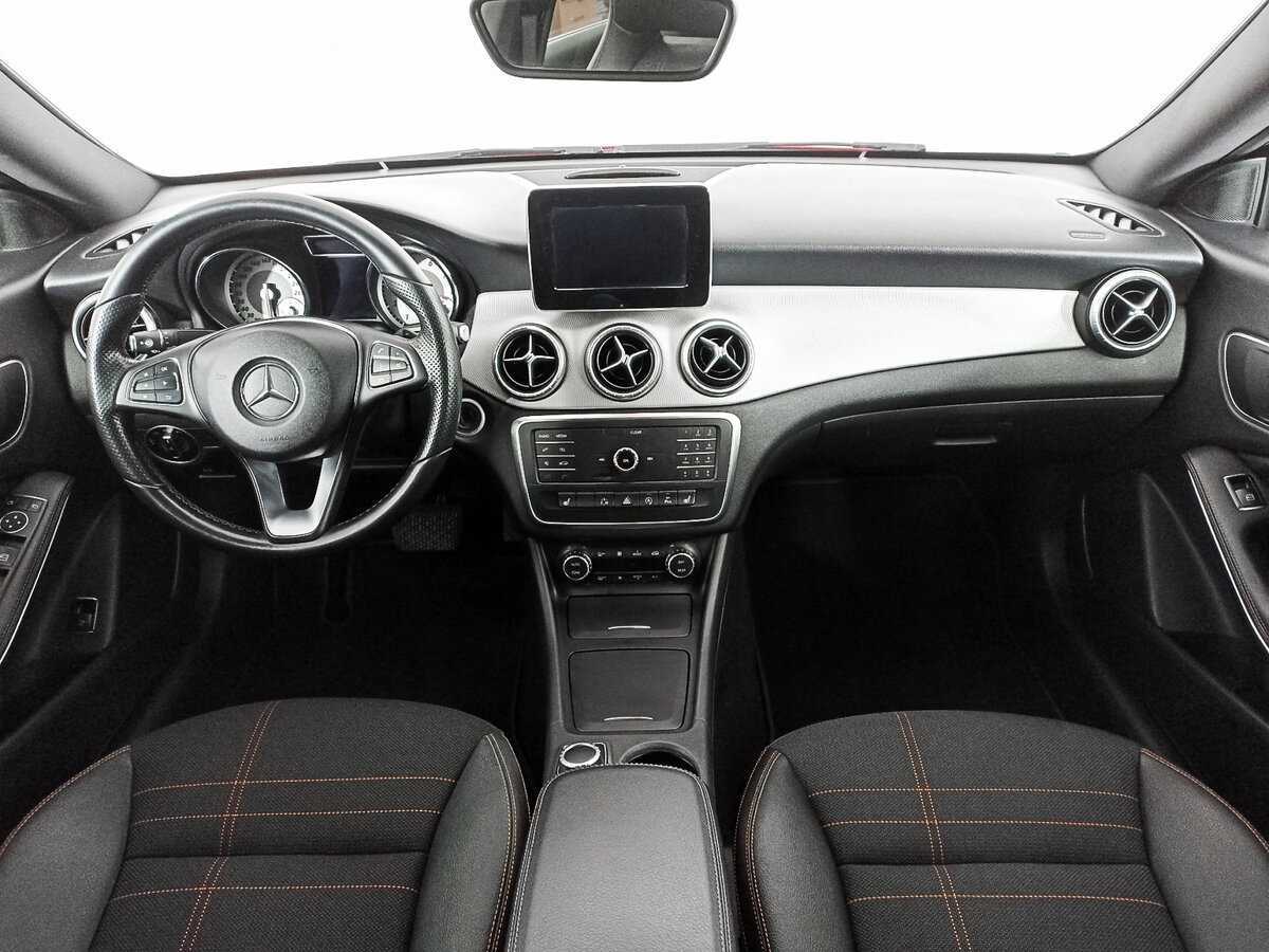 Купить Mercedes-Benz CLA с пробегом. Фото: #11