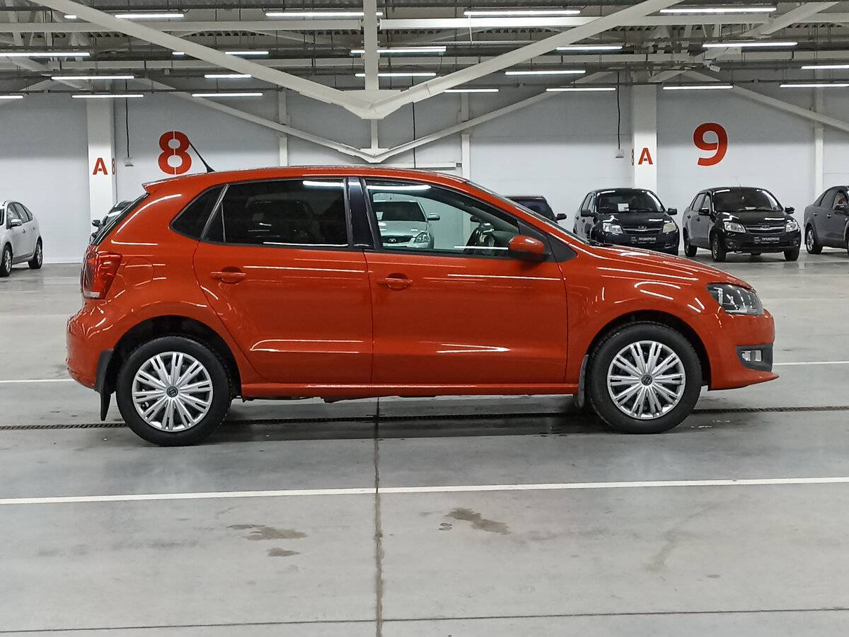 Купить Volkswagen Polo с пробегом. Фото: #3