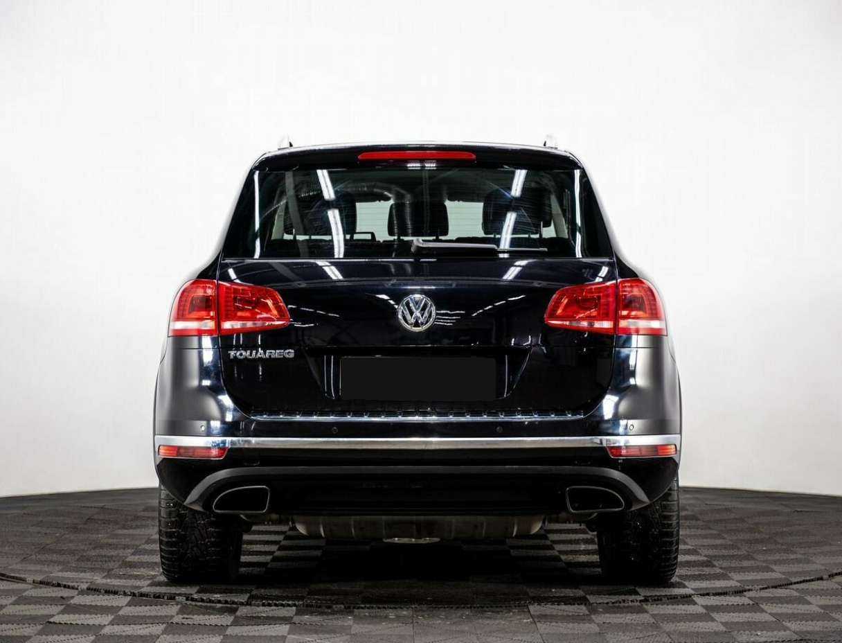 Купить Volkswagen Touareg с пробегом. Фото: #4