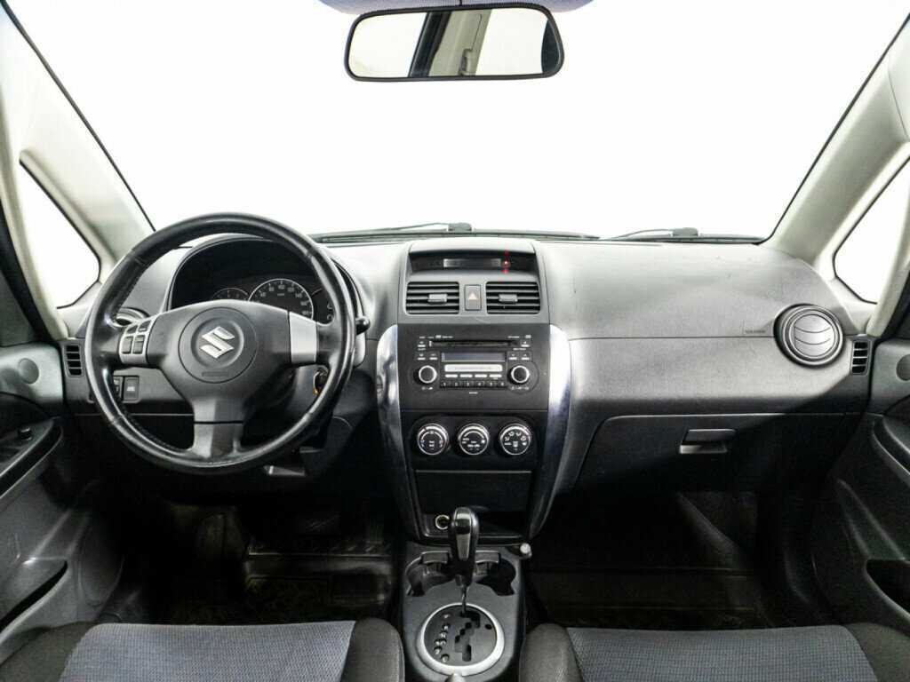 Купить Suzuki SX4 с пробегом. Фото: #12