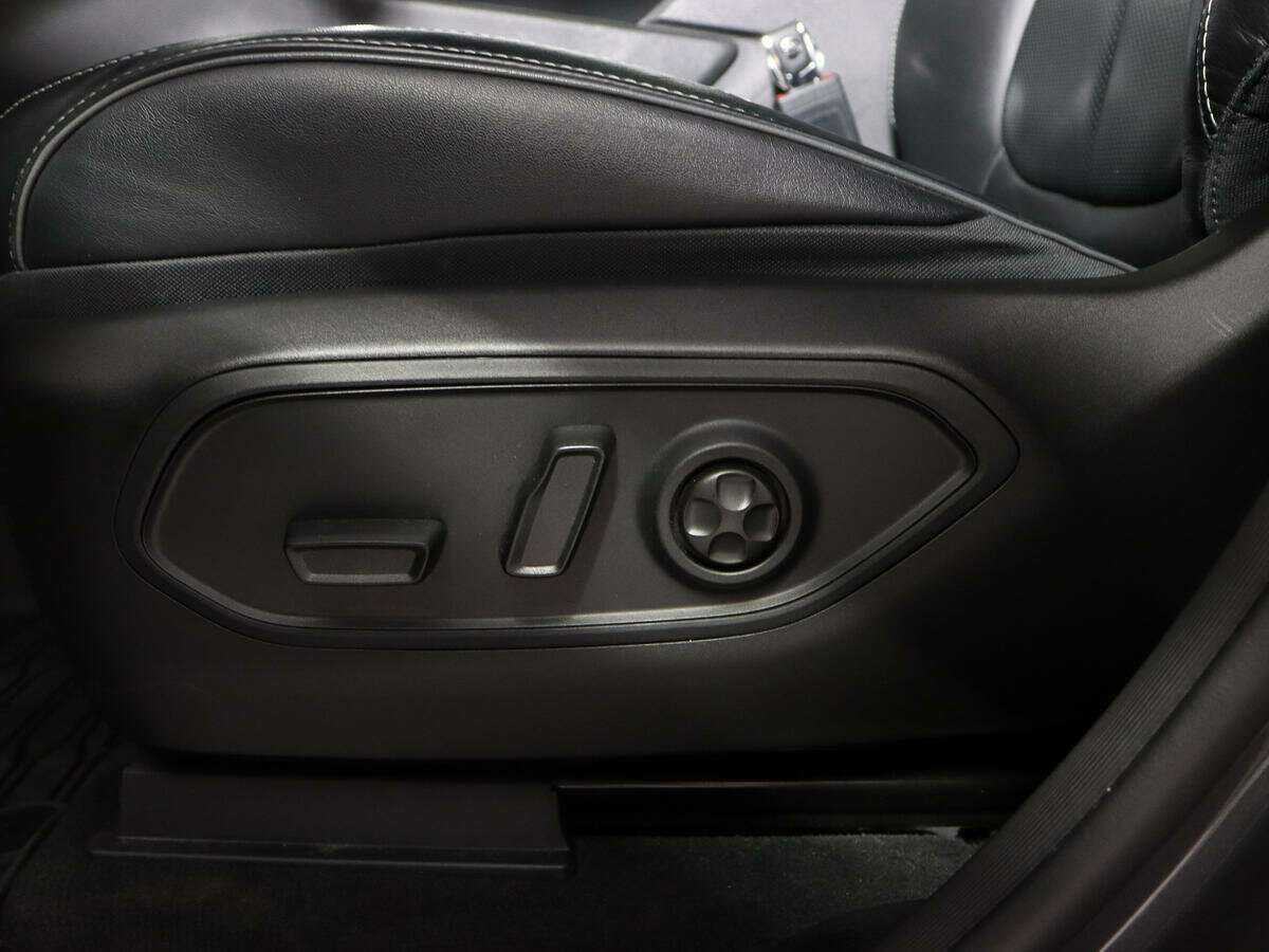 Купить Jeep Grand Cherokee с пробегом. Фото: #16