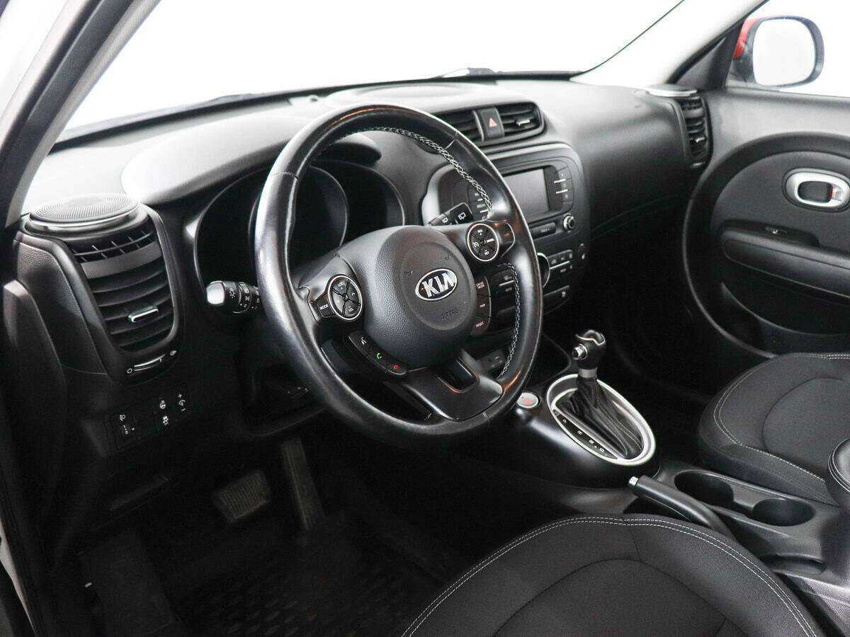Купить Kia Soul с пробегом. Фото: #8
