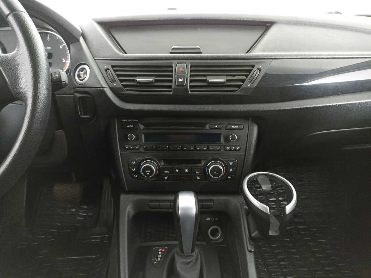 Купить BMW X1 с пробегом. Фото: #14