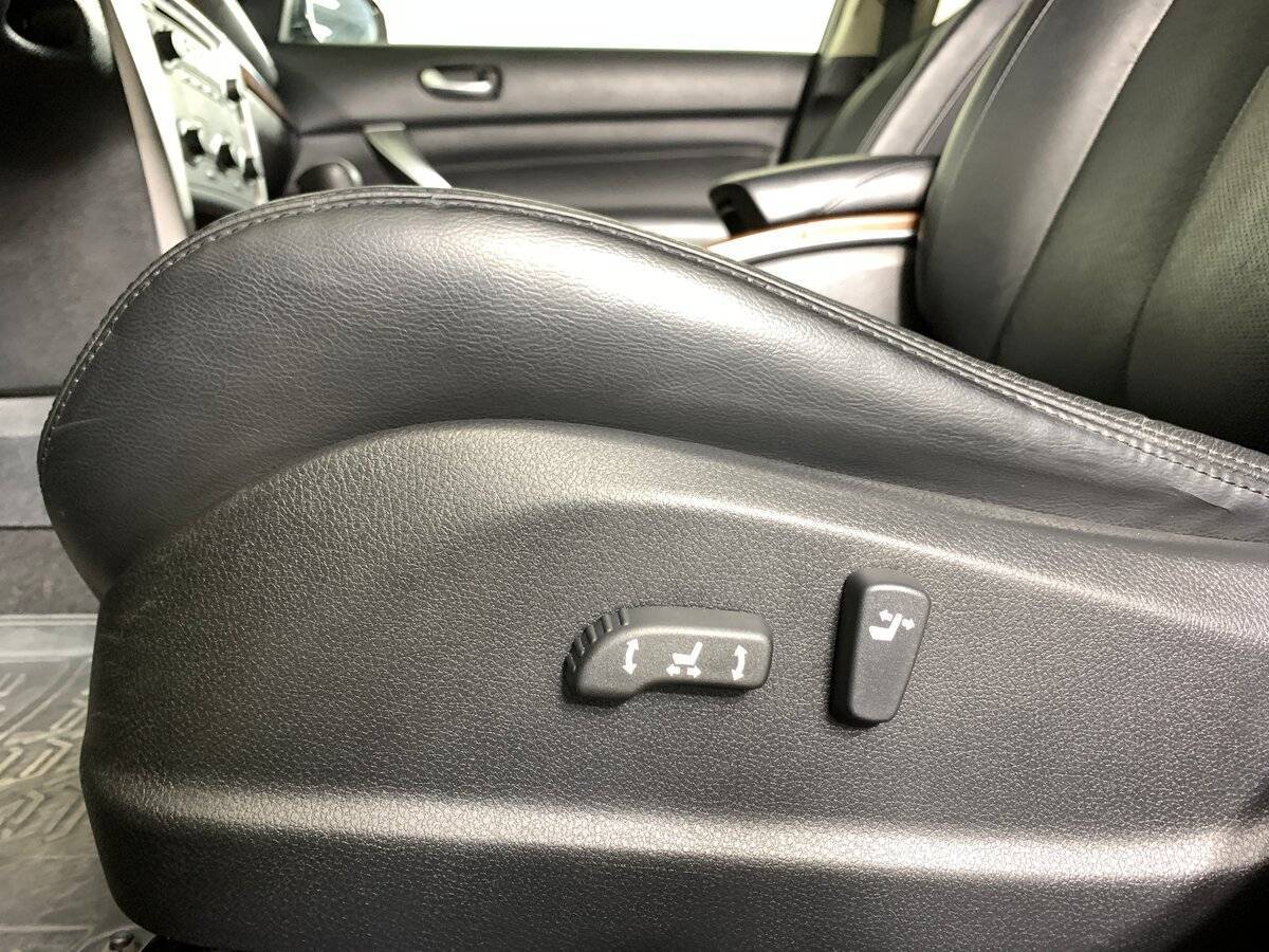Купить Nissan Teana с пробегом. Фото: #15